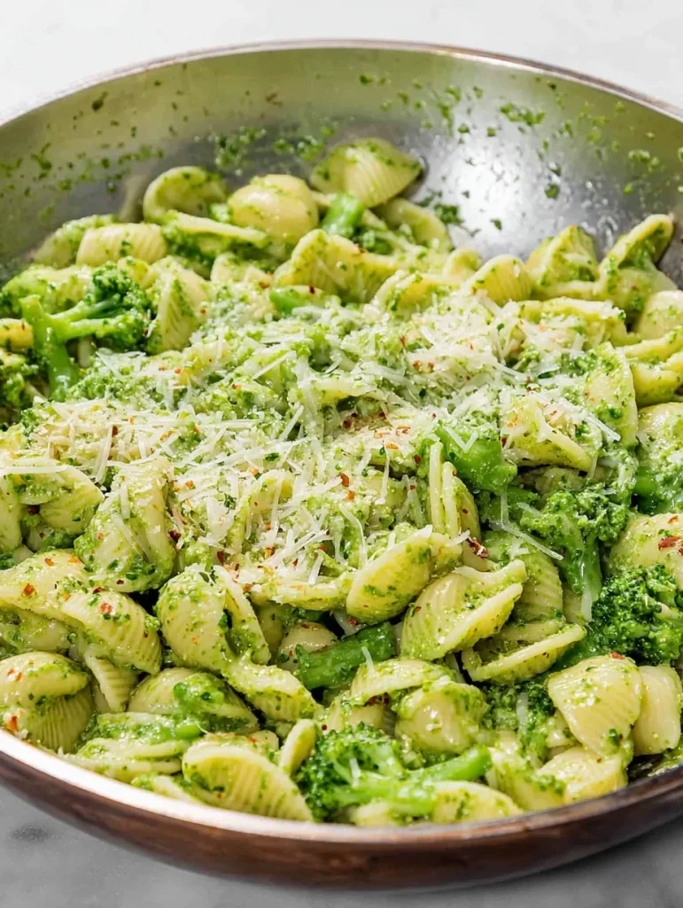 Healthy Broccoli Pasta